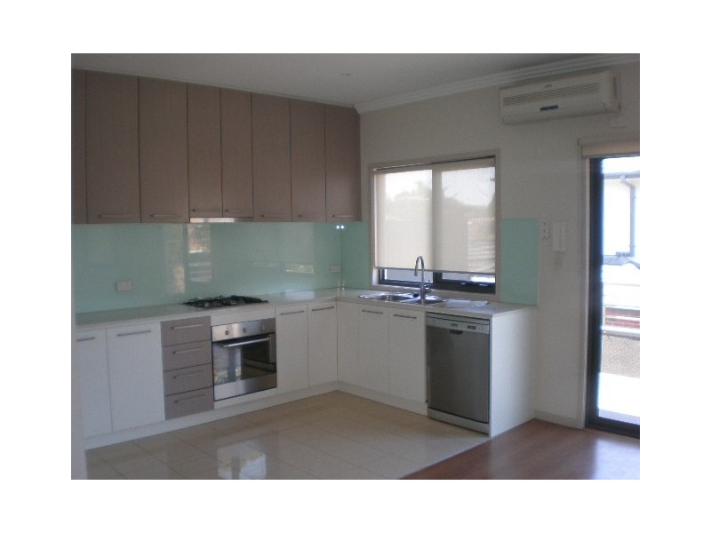 1/142 Kent Road, Pascoe Vale VIC 3044