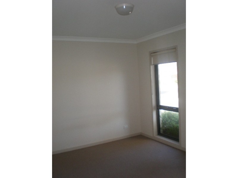 1/142 Kent Road, Pascoe Vale VIC 3044