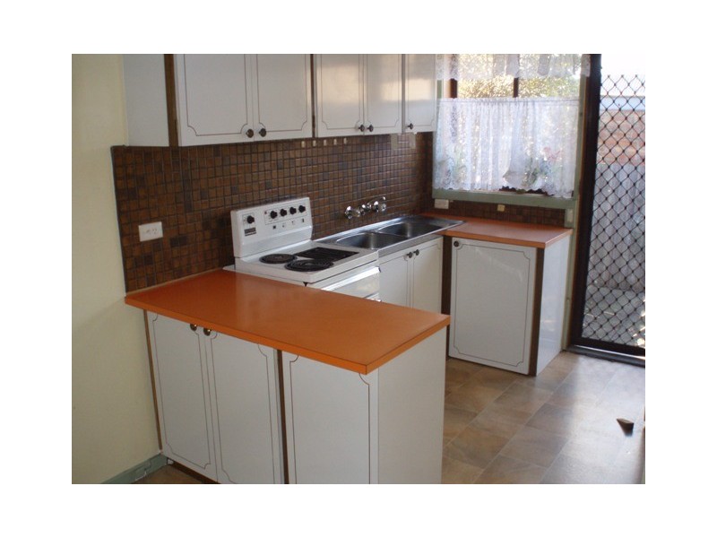 2/84 Argyle Street, Fawkner VIC 3060