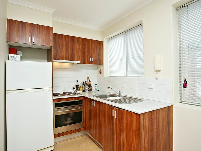 24/556 Moreland Road, Brunswick West VIC 3055