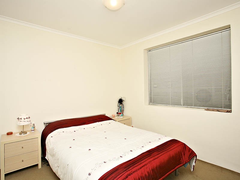 24/556 Moreland Road, Brunswick West VIC 3055