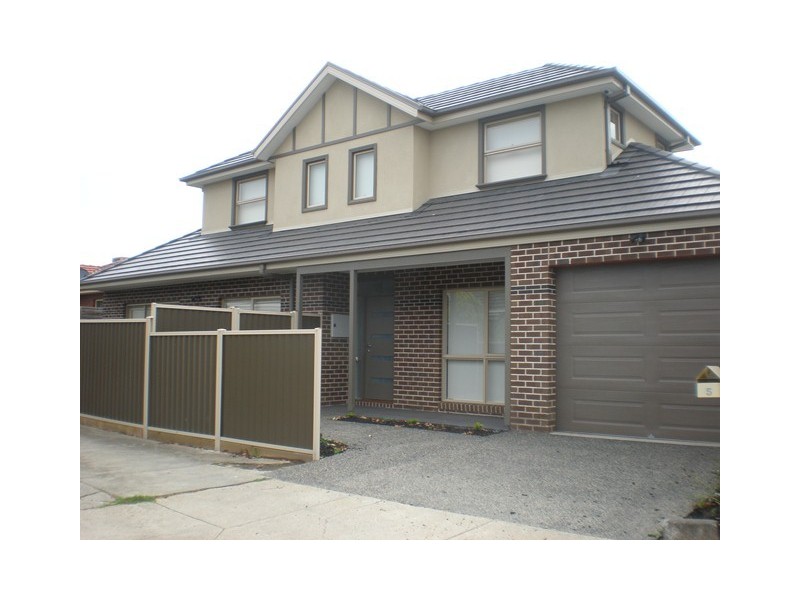 5 Bignell Street, Pascoe Vale VIC 3044