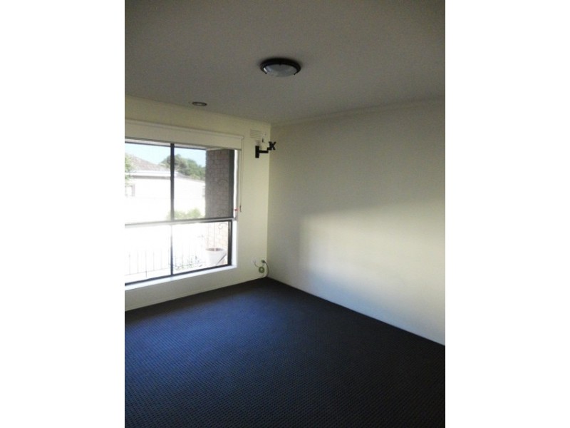 1/7 Furzer Street, Preston VIC 3072
