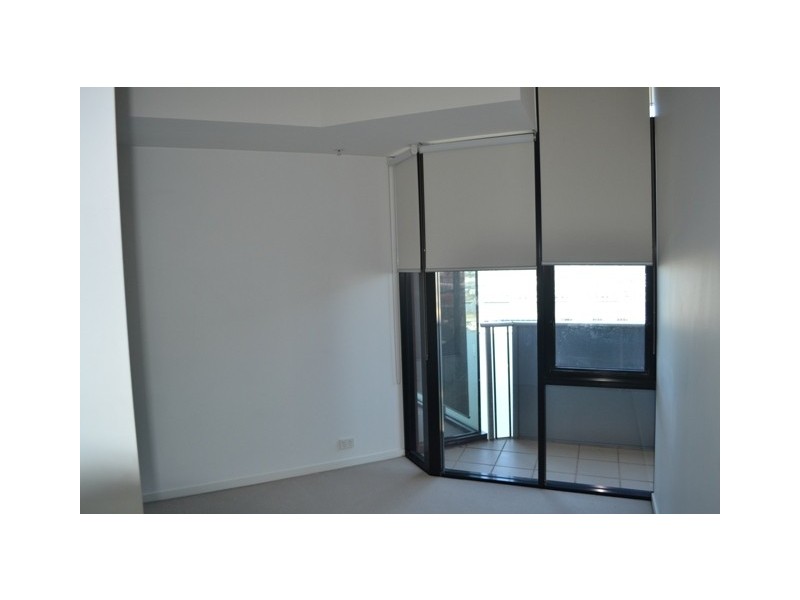 2002/20 Rakaia Way, Docklands VIC 3008