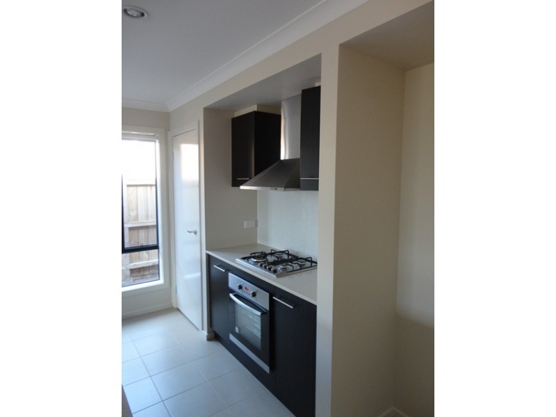 5 Pier Way, Point Cook VIC 3030