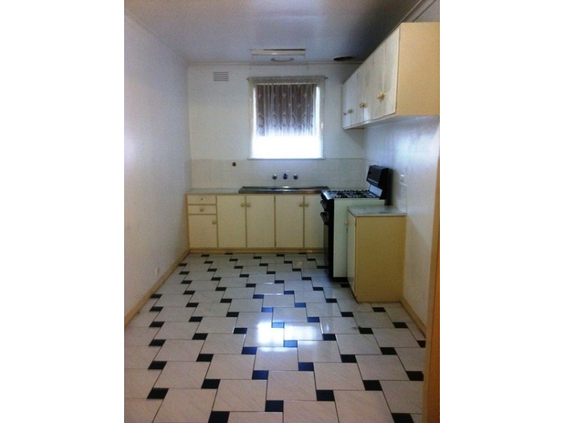 8/17 Hopetoun Avenue, Brunswick West VIC 3055