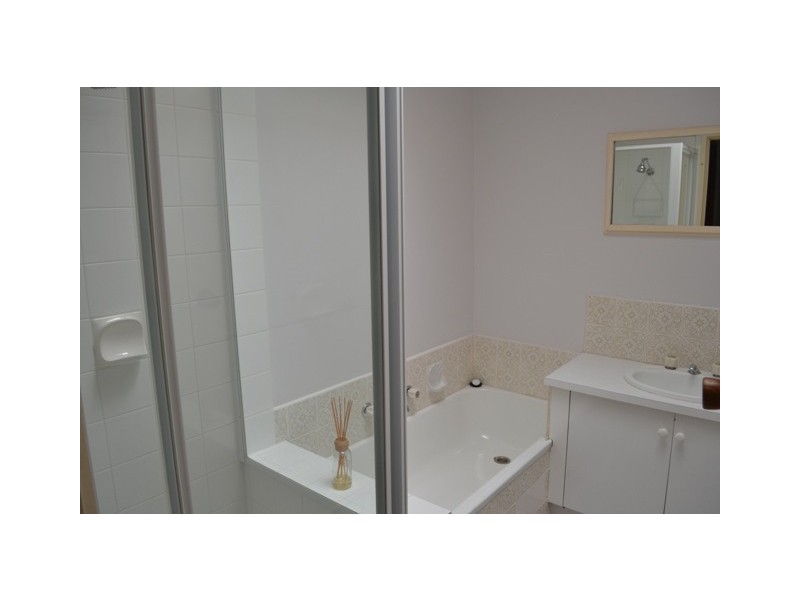 21/86 Graham Road, Viewbank VIC 3084