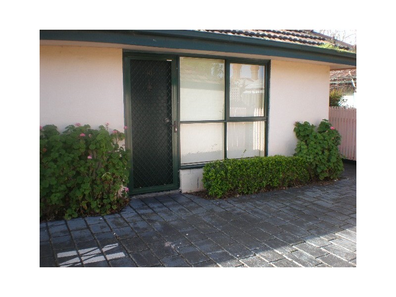 10/104 Tinning Street, Brunswick VIC 3056