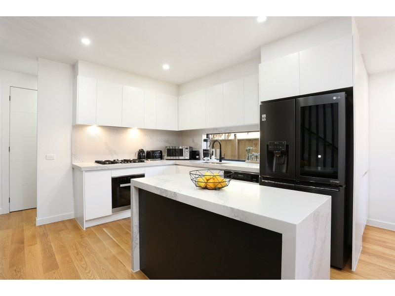 11 Smith Street, Coburg North VIC 3058