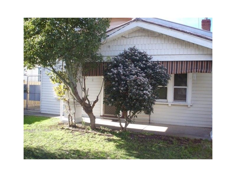 11 Ararat Avenue, Coburg North VIC 3058
