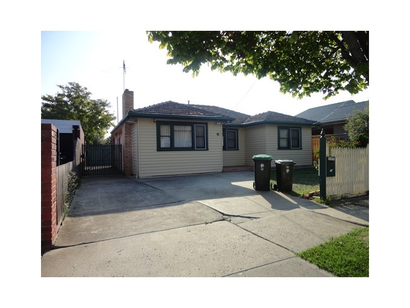 41 Winn Grove, Fawkner VIC 3060