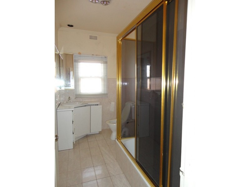 41 Winn Grove, Fawkner VIC 3060