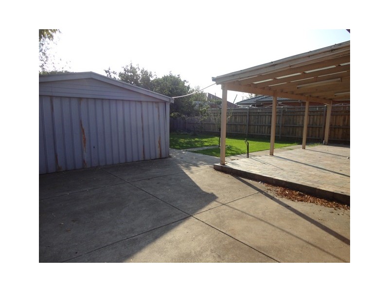 41 Winn Grove, Fawkner VIC 3060