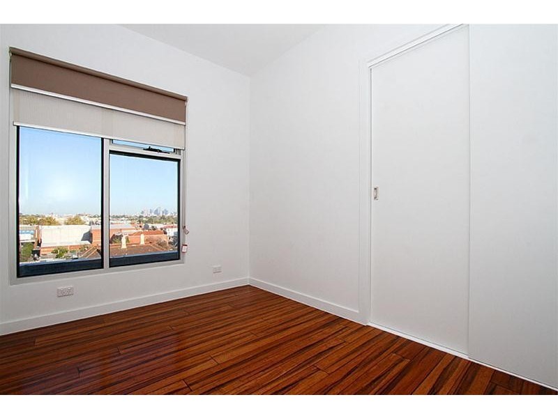 692 High Street, Preston VIC 3072