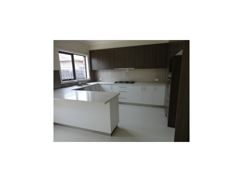 1/9 Florence Street, Coburg VIC 3058