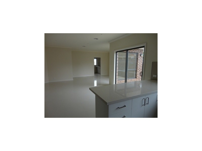 1/9 Florence Street, Coburg VIC 3058