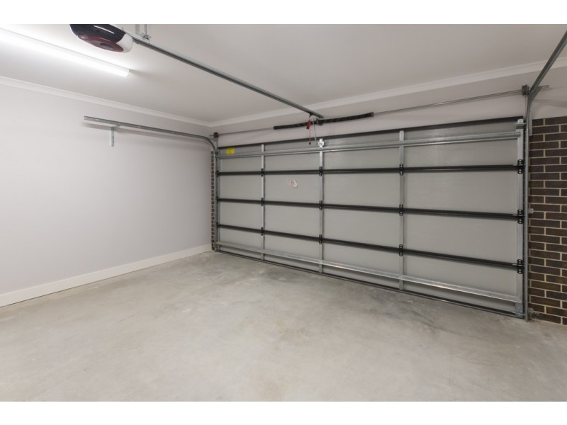2/52 Warwick Road, Pascoe Vale VIC 3044