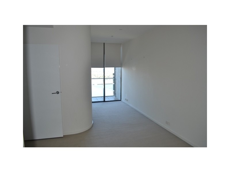 2002/20 Rakaia Way, Docklands VIC 3008