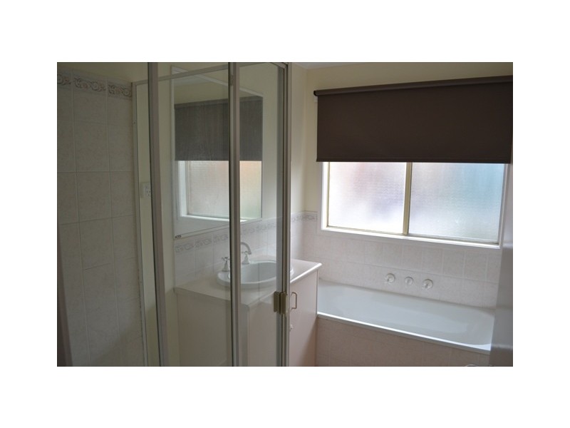 1/25 Freeman Drive, Pascoe Vale VIC 3044