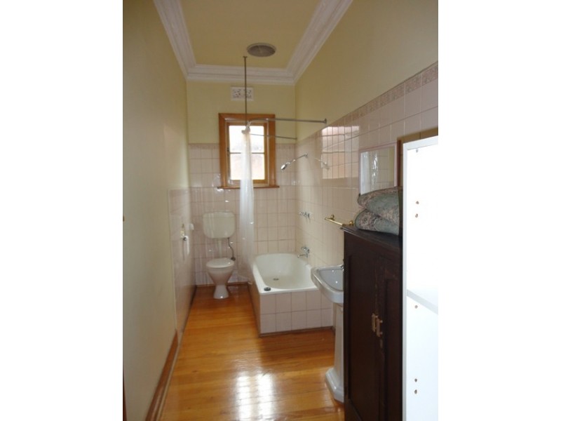 32 Sussex Street, Coburg VIC 3058