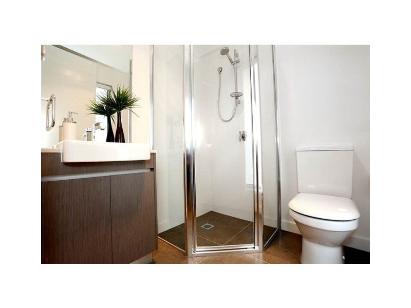 1/150 Donald St, Brunswick VIC 3056