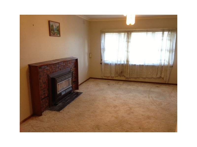 30 McCasker Avenue, Reservoir VIC 3073