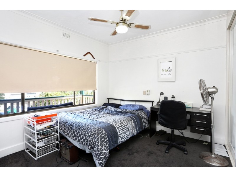 18 Bent Street, Brunswick West VIC 3055