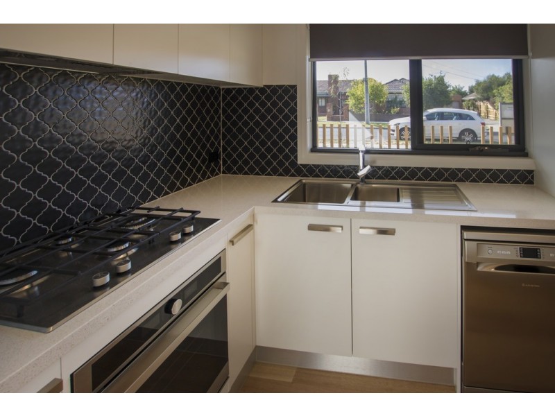 1/13 Rodney Avenue, Coburg VIC 3058