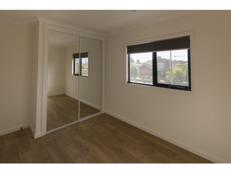 1/13 Rodney Avenue, Coburg VIC 3058