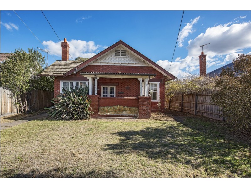 19 Glenora Avenue, Coburg VIC 3058