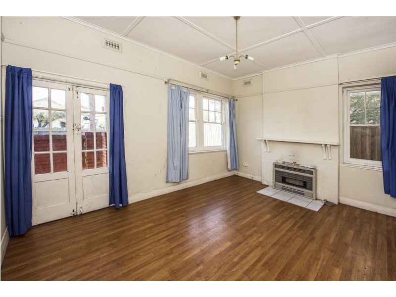 19 Glenora Avenue, Coburg VIC 3058