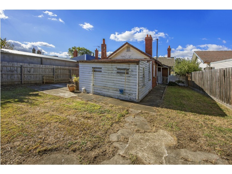 19 Glenora Avenue, Coburg VIC 3058