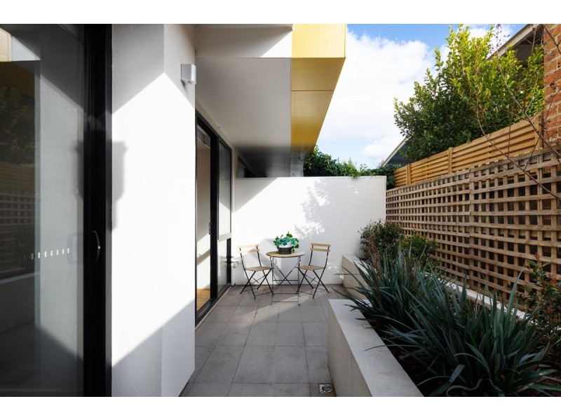 G04/956 Doncaster Road, Doncaster East VIC 3109