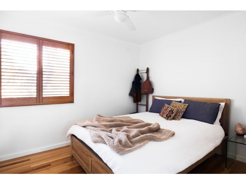 17/13 Hopetoun Avenue, Brunswick West VIC 3055