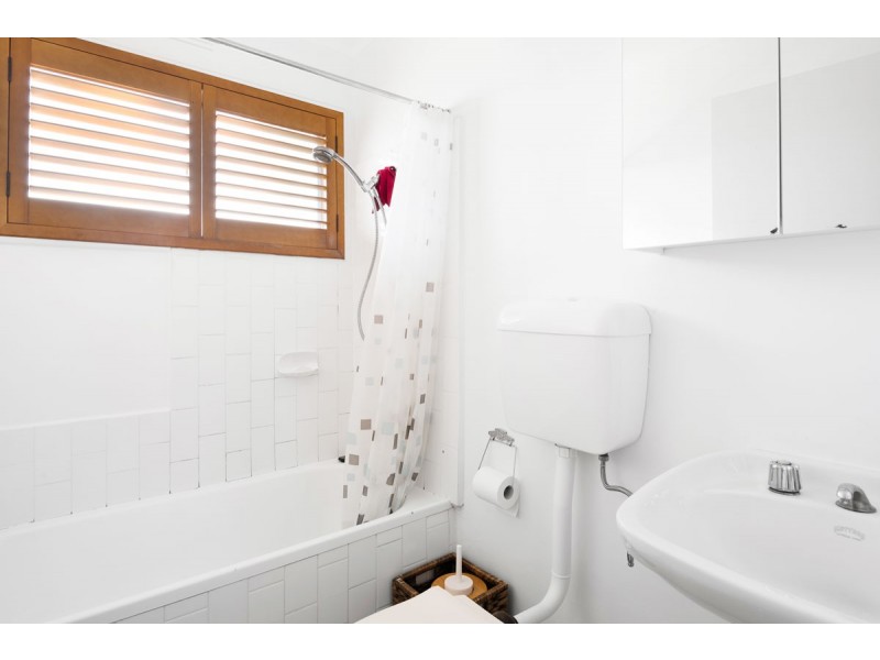 17/13 Hopetoun Avenue, Brunswick West VIC 3055