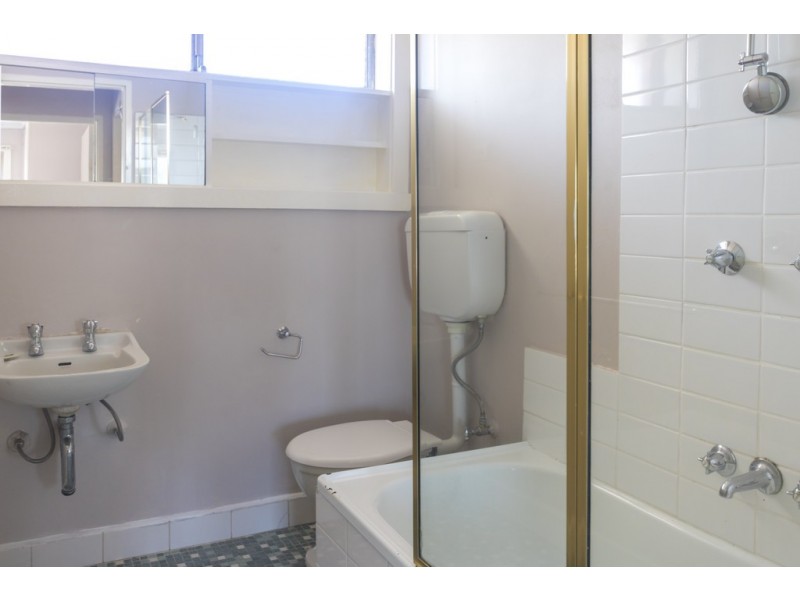 5/64 Woolton Avenue, Thornbury VIC 3071