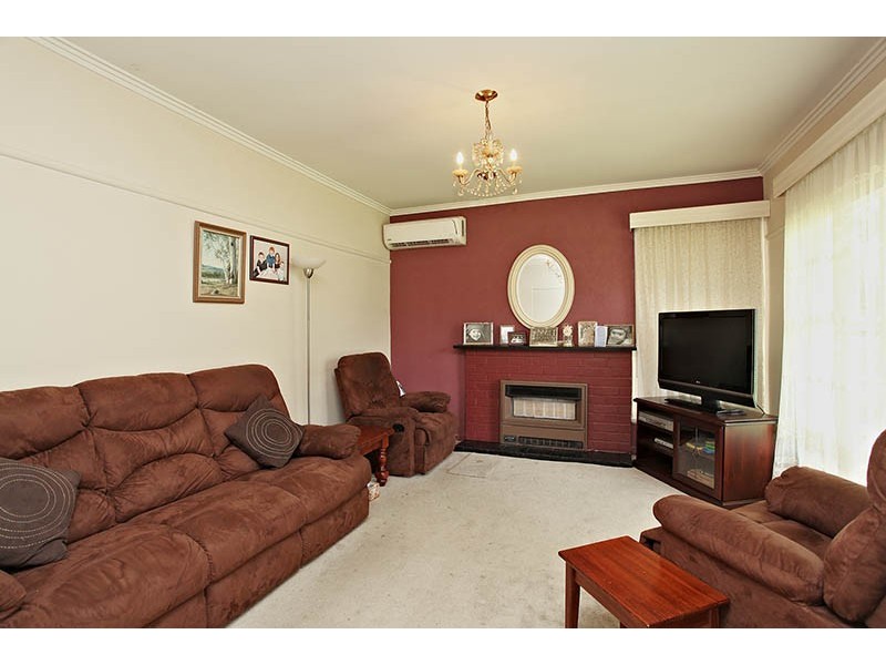 17 Hilda Street, Glenroy VIC 3046