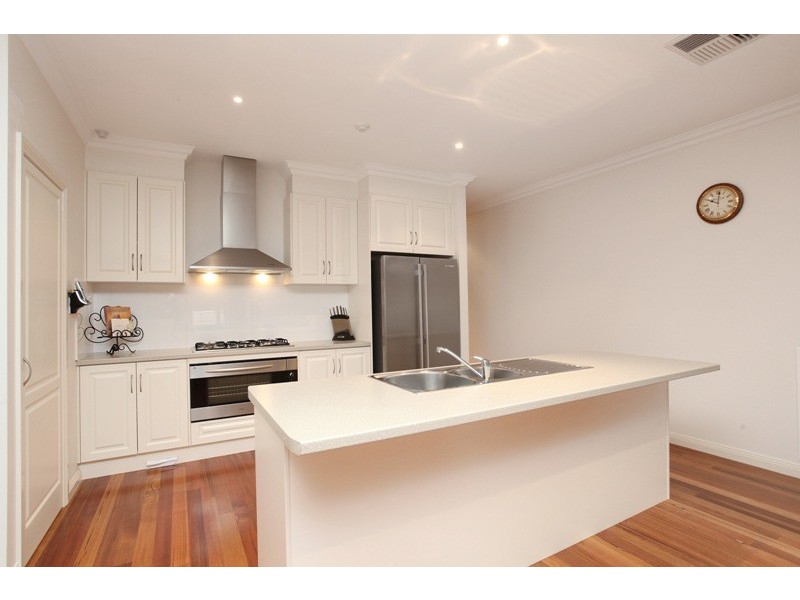 20 Merrijig Crescent, Doreen VIC 3754