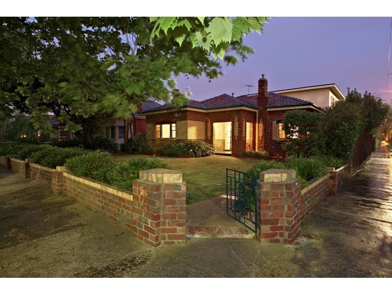 28 Shiers Street, Fairfield VIC 3078