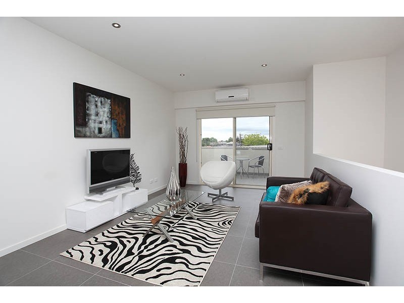 1-23 / 110-116 Moore Street, Coburg VIC 3058