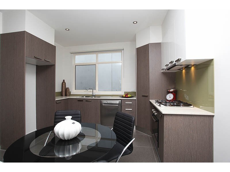 1-23 / 110-116 Moore Street, Coburg VIC 3058