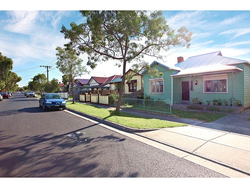 18 Webb Street, Coburg VIC 3058