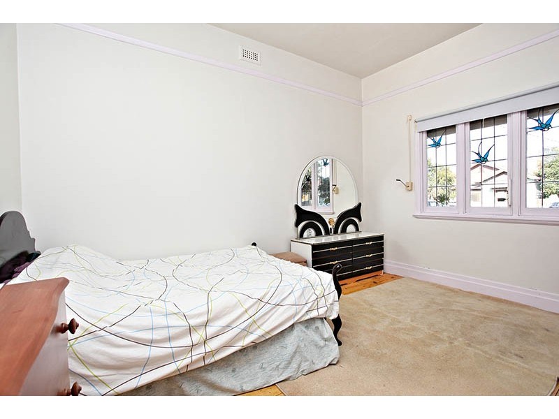 18 Webb Street, Coburg VIC 3058