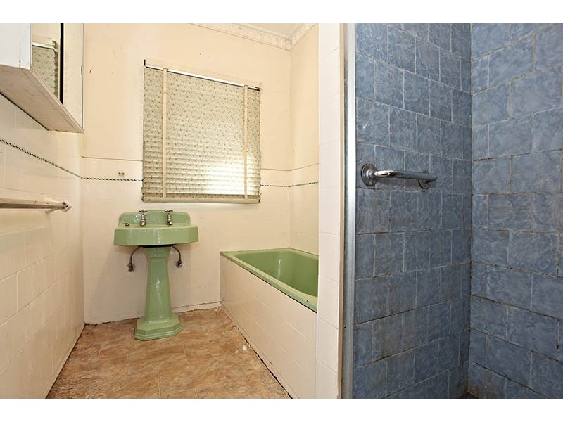 12 Arthur Street, Coburg North VIC 3058