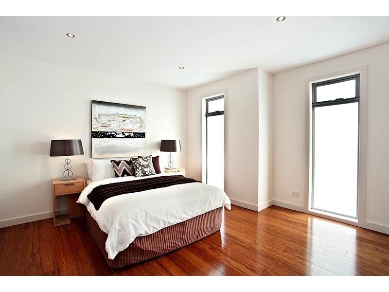 2/27 Horton Street, Reservoir VIC 3073