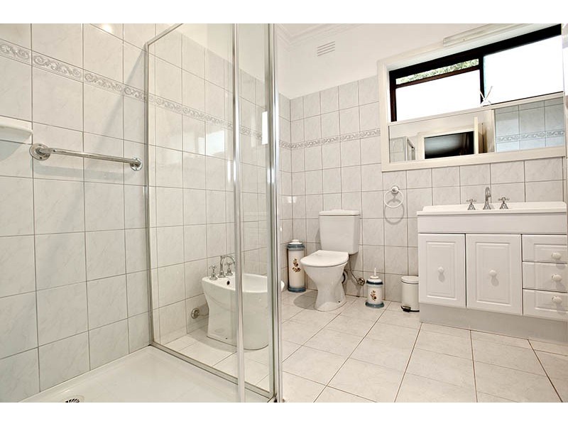 327 Gillies Street, Thornbury VIC 3071