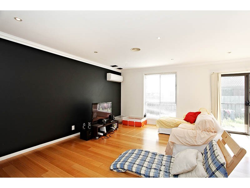 12/11-13 Olive Street, Reservoir VIC 3073