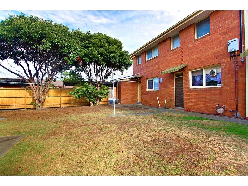 4/7 Cumberland Road, Pascoe Vale South VIC 3044