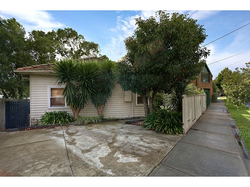 1 Lothair Street, Pascoe Vale South VIC 3044