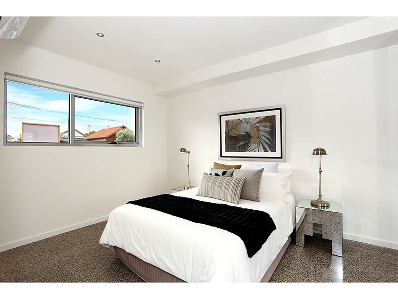 1/150 Donald Street, Brunswick VIC 3056